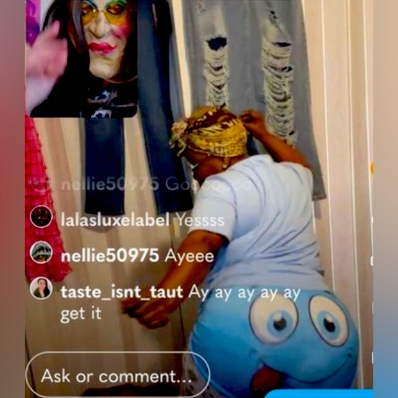 PLEASE LIKE TO BE NOTIFIED FOR MY LIVES❤️🤸🏻♀️🔥 - Picture 12 of 12